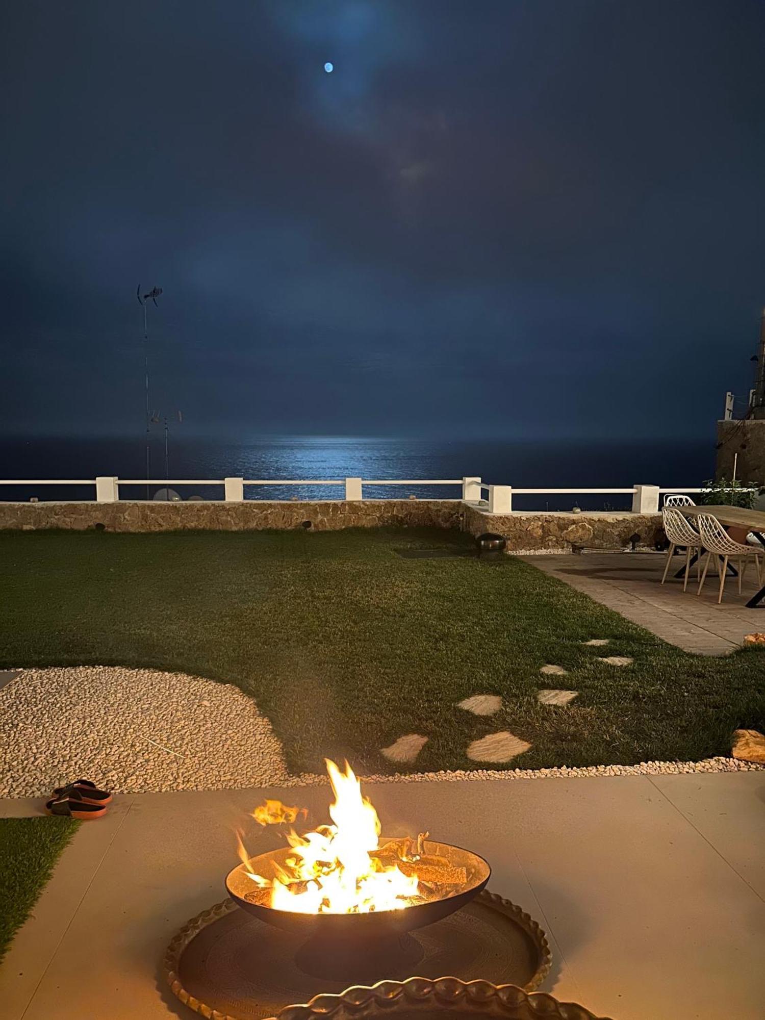 Апартаменты Private 250Sqm Garden Duplex, Jacuzzi, Cinema, Sea View Escape Торремолинос Экстерьер фото